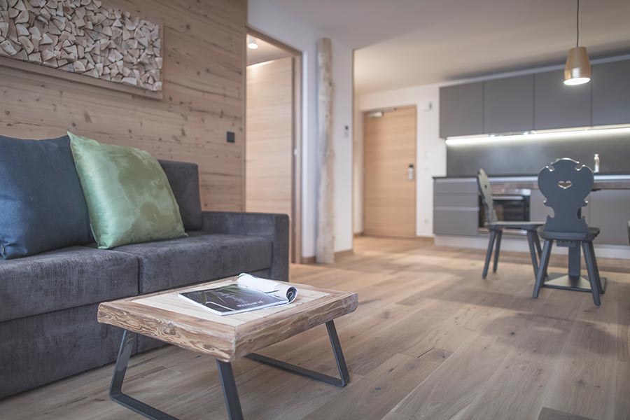 Divano con tavolino dell'Appartamento D
„my nature"